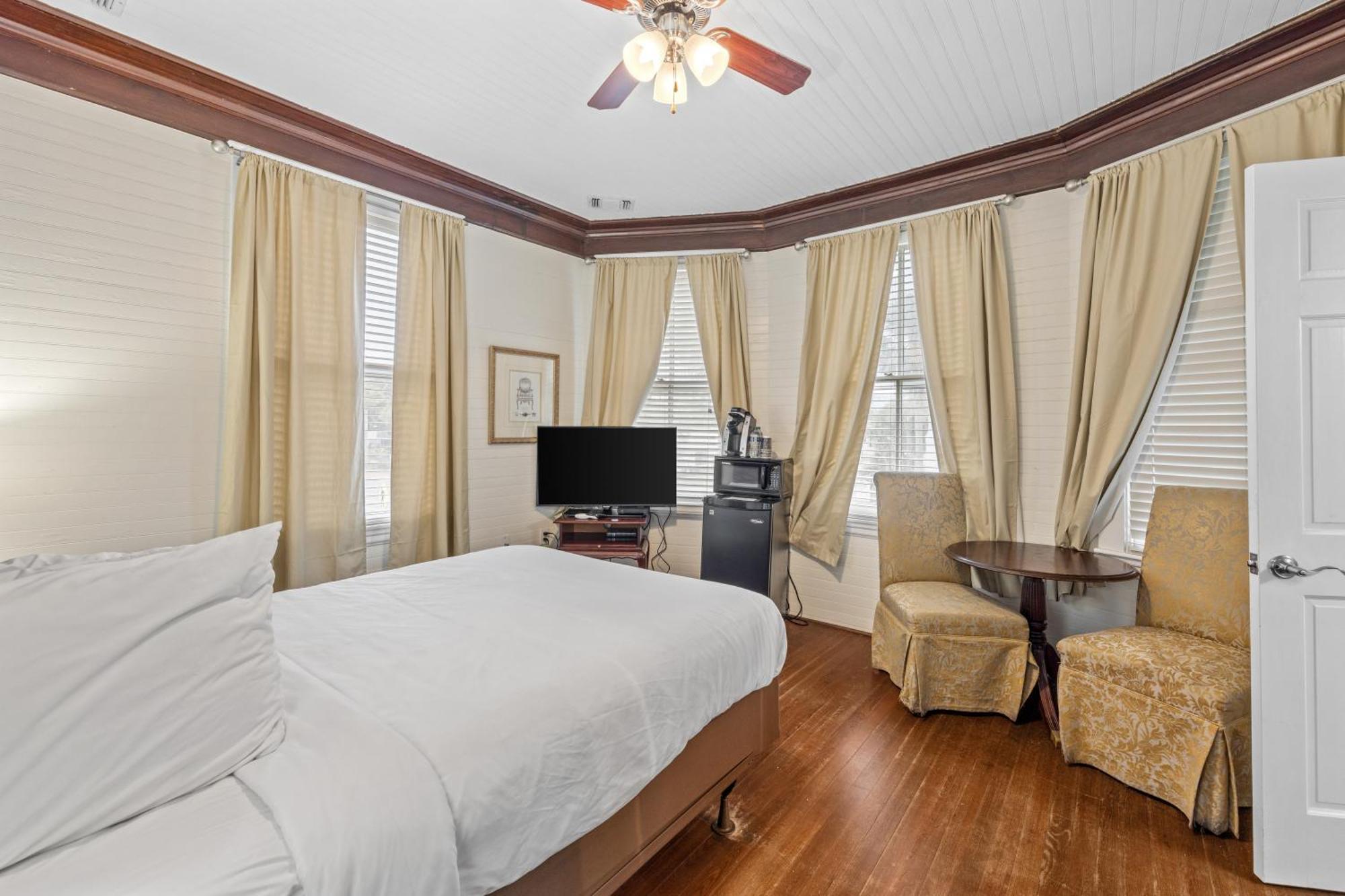 Coombs Inn & Suites Apalachicola Ngoại thất bức ảnh
