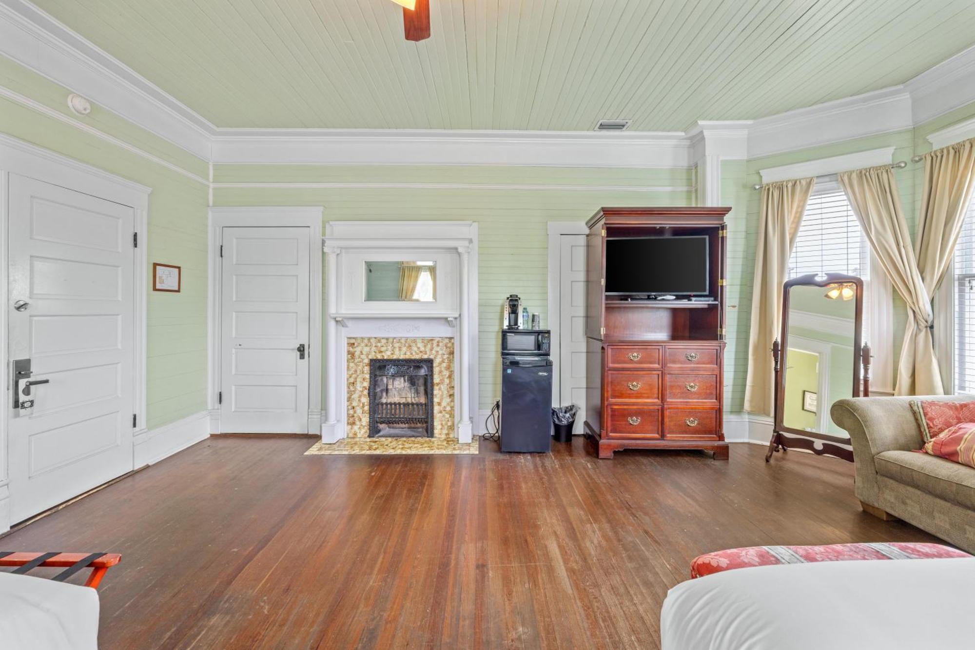 Coombs Inn & Suites Apalachicola Ngoại thất bức ảnh