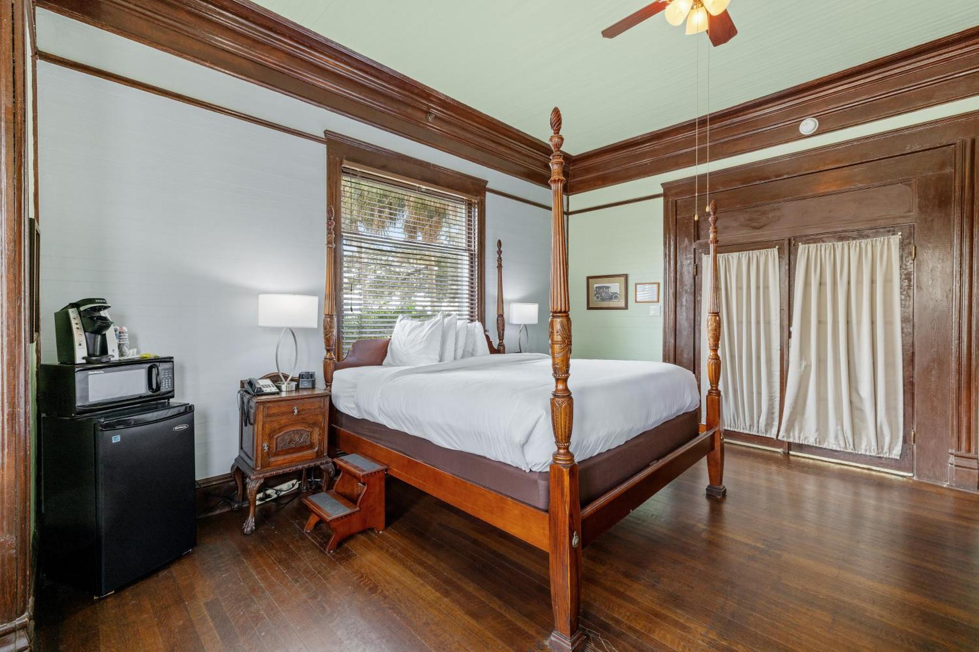 Coombs Inn & Suites Apalachicola Ngoại thất bức ảnh