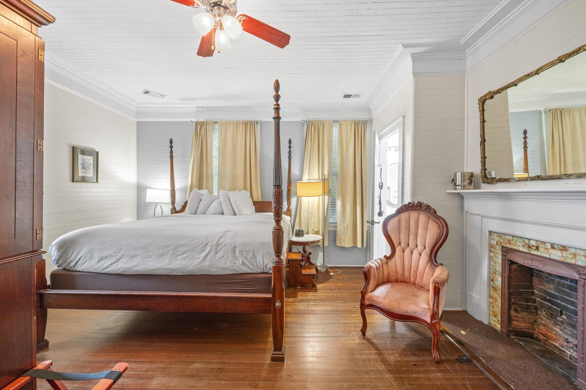 Coombs Inn & Suites Apalachicola Ngoại thất bức ảnh